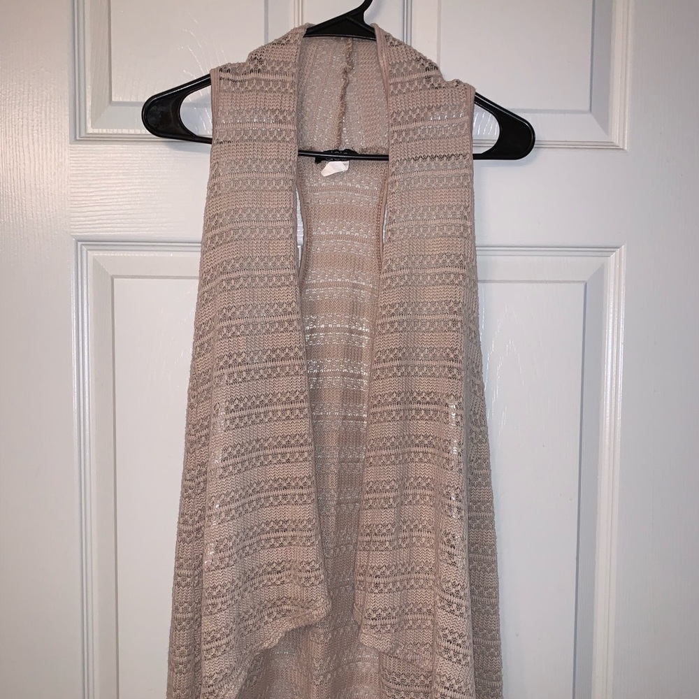 Brand: Deb, Size: X-Small, Color(s): Tan